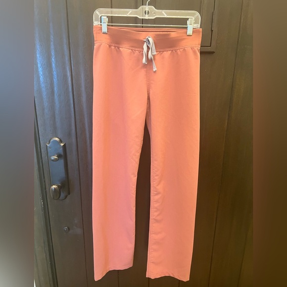 Pink Two-Piece Set - Picture 4 of 5